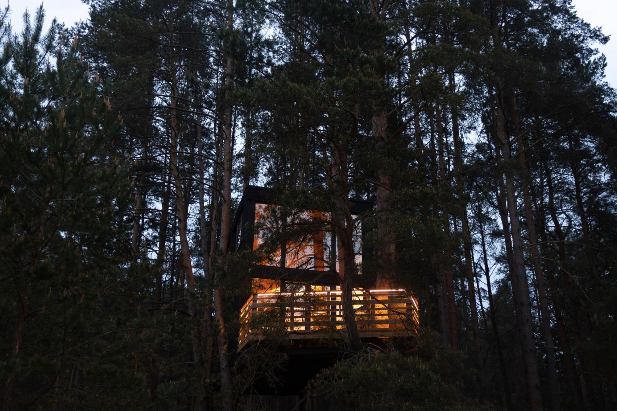 Treehouse Virs Bedugnes Villa Jurbarkas Exterior photo