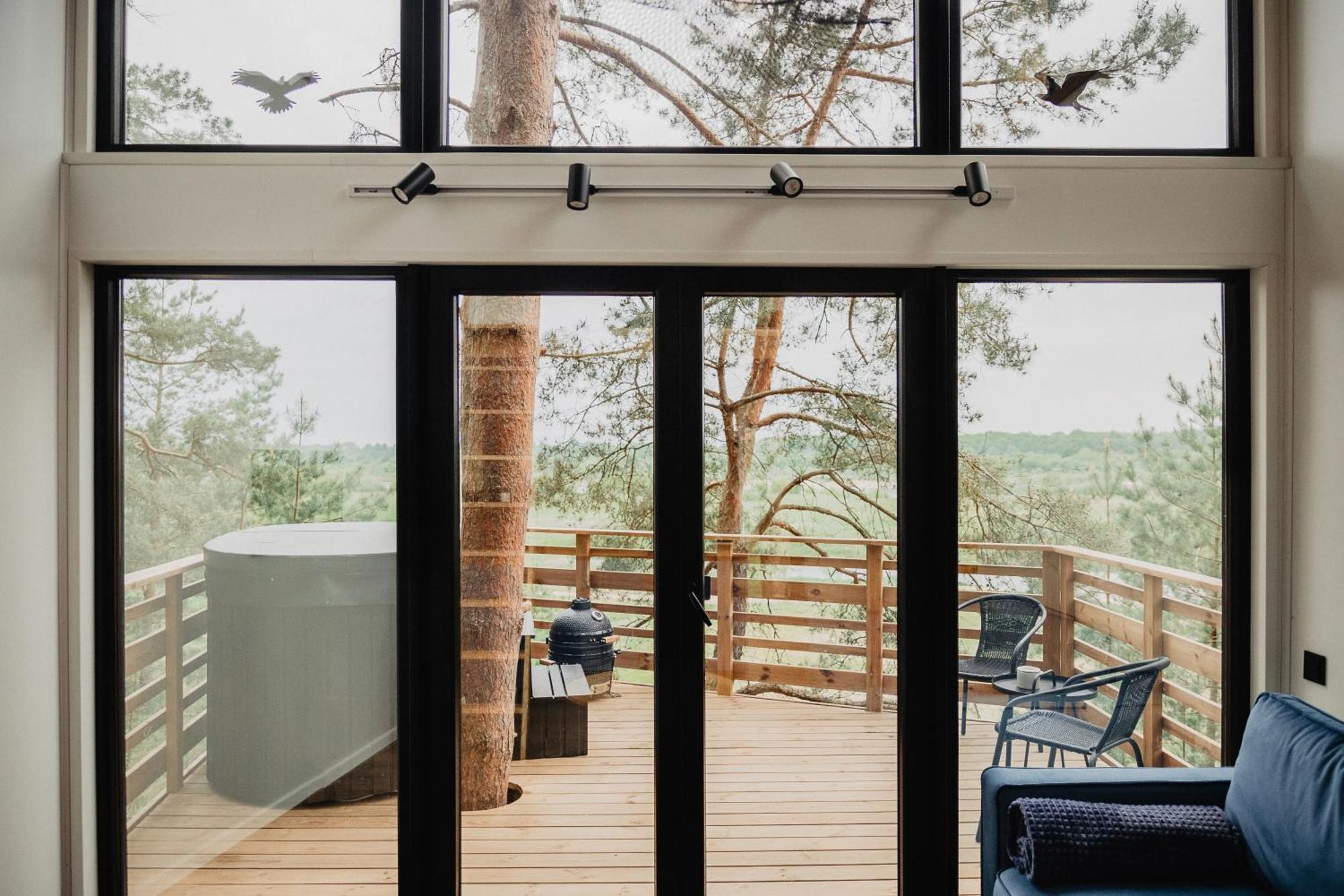 Treehouse Virs Bedugnes Villa Jurbarkas Exterior photo